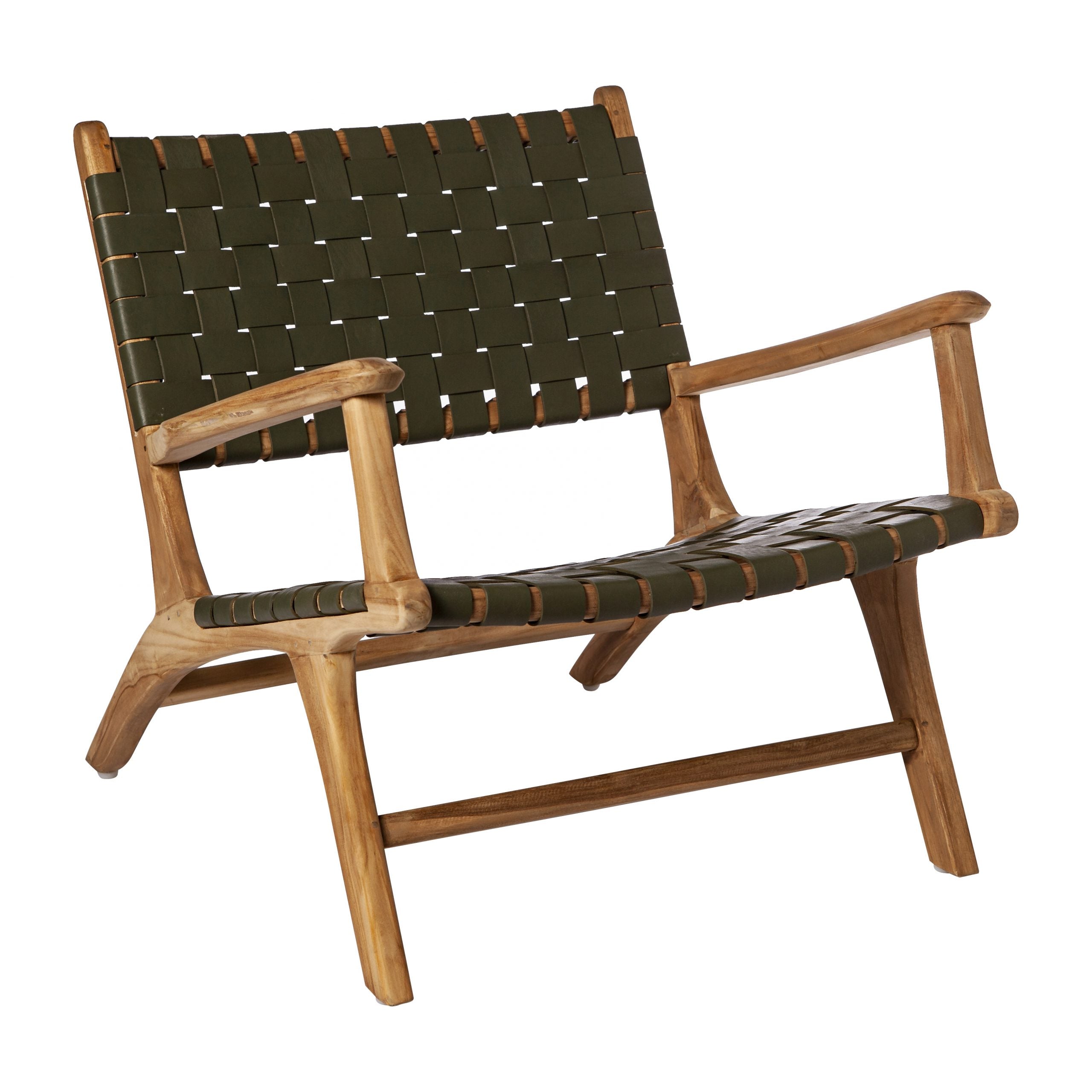 Sillón de madera con asiento de cinchas trenzadas

